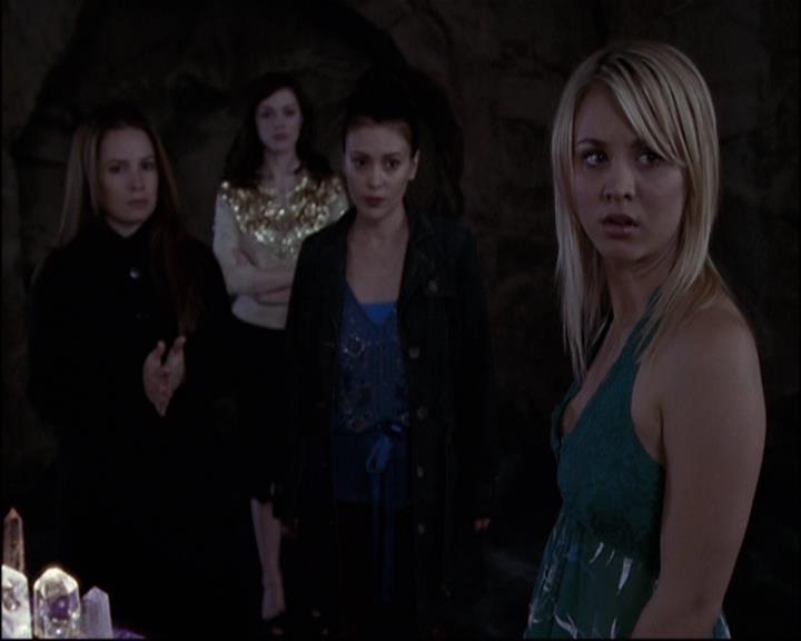 Charmed-Online-dot-net_810VayaConLeos2069.jpg