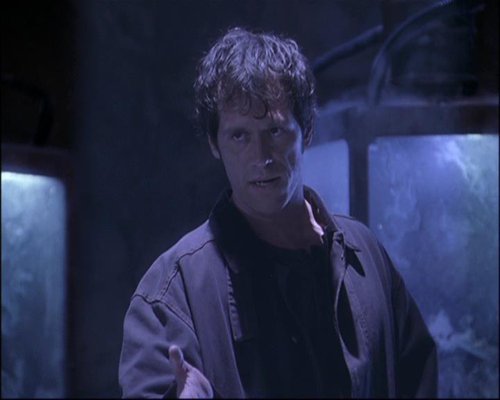 Charmed-Online-dot-net_810VayaConLeos2070.jpg