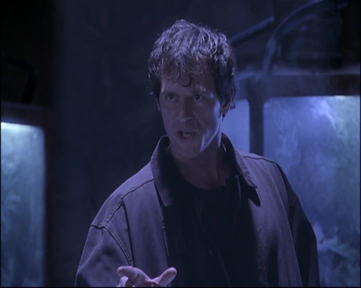 Charmed-Online-dot-net_810VayaConLeos2082.jpg