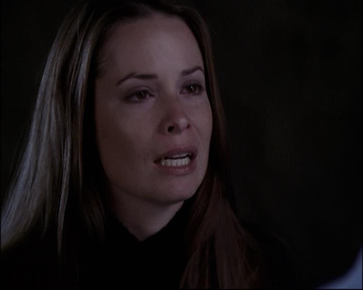 Charmed-Online-dot-net_810VayaConLeos2147.jpg Charmed-Online-dot-net_810VayaConLeos2147.jpg