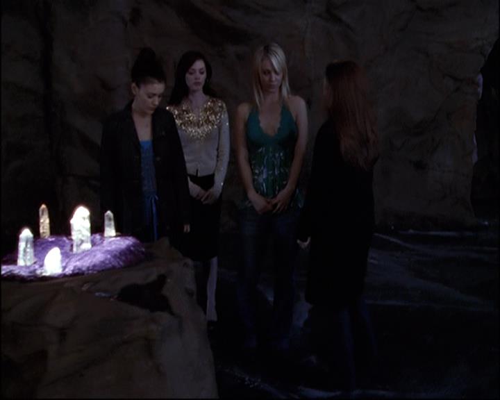 Charmed-Online-dot-net_810VayaConLeos2259.jpg