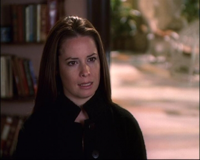 Charmed-Online-dot-net_810VayaConLeos1503.jpg