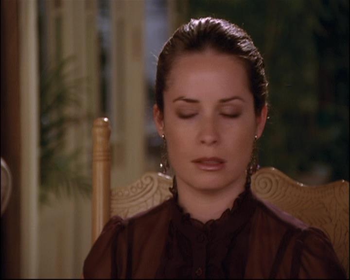 Charmed-Online-dot-net_811MrAndMrsWitch0602.jpg