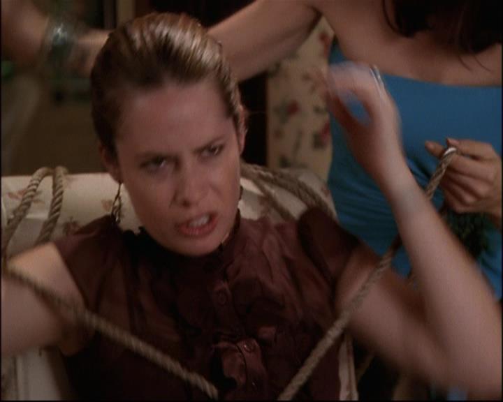 Charmed-Online-dot-net_811MrAndMrsWitch0814.jpg