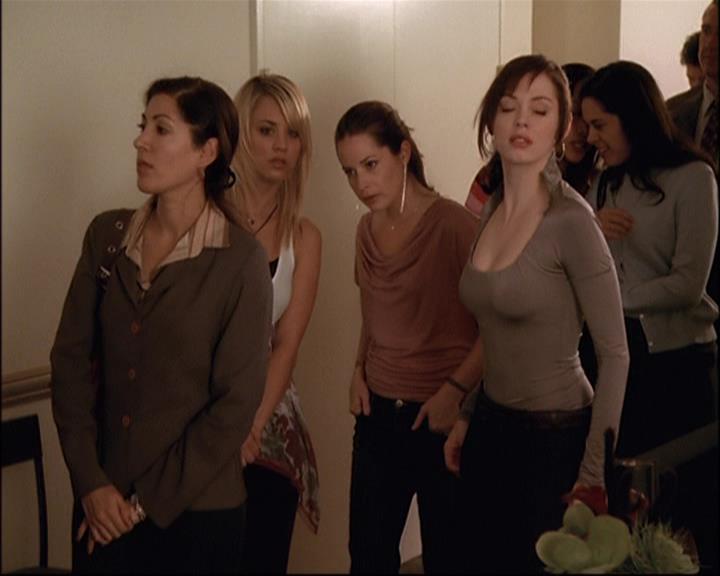 Charmed-Online-dot-net_811MrAndMrsWitch1370.jpg Charmed-Online-dot-net_811MrAndMrsWitch1370.jpg