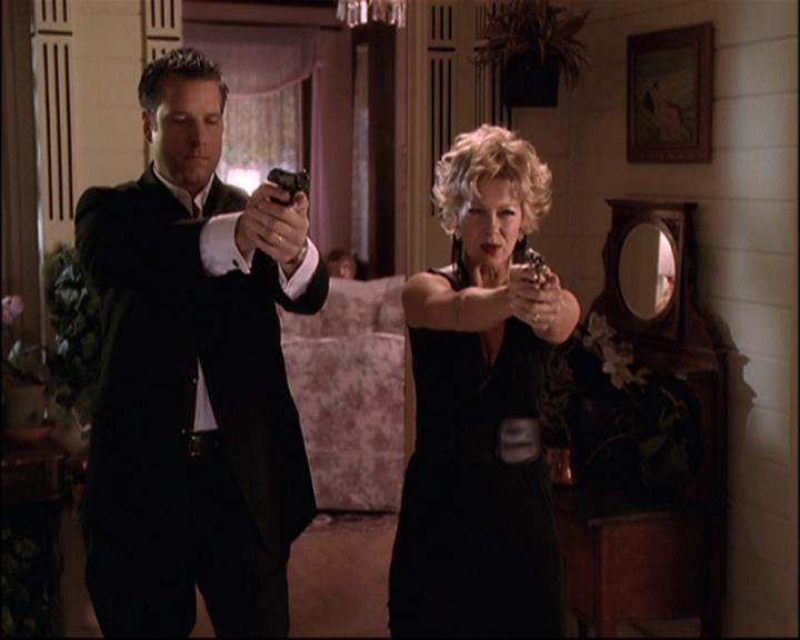 Charmed-Online-dot-net_811MrAndMrsWitch1808.jpg