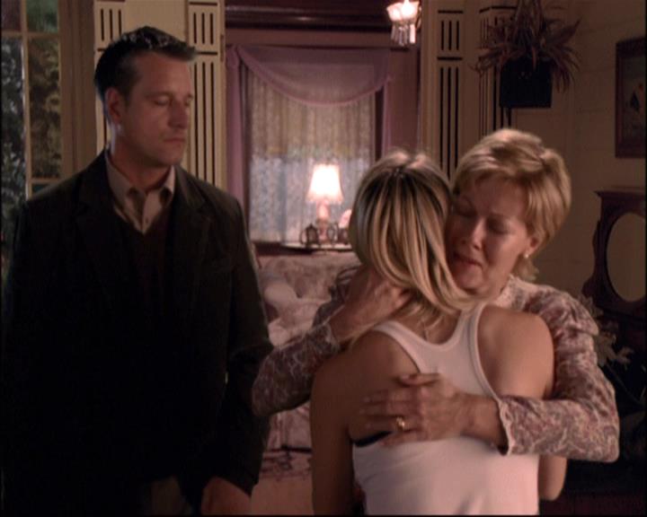 Charmed-Online-dot-net_811MrAndMrsWitch1865.jpg