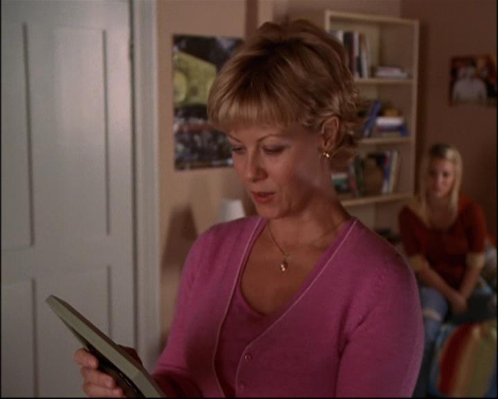 Charmed-Online-dot-net_811MrAndMrsWitch2136.jpg