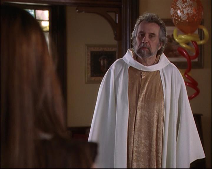 Charmed-Online-dot-net_812PaybacksAWitch0058.jpg Charmed-Online-dot-net_812PaybacksAWitch0058.jpg