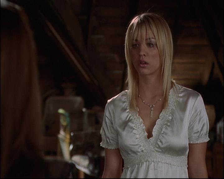 Charmed-Online-dot-net_812PaybacksAWitch0240.jpg Charmed-Online-dot-net_812PaybacksAWitch0240.jpg