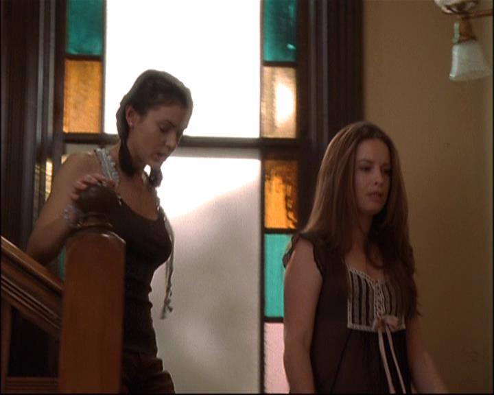 Charmed-Online-dot-net_812PaybacksAWitch0302.jpg