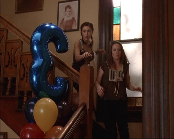 Charmed-Online-dot-net_812PaybacksAWitch1144.jpg Charmed-Online-dot-net_812PaybacksAWitch1144.jpg