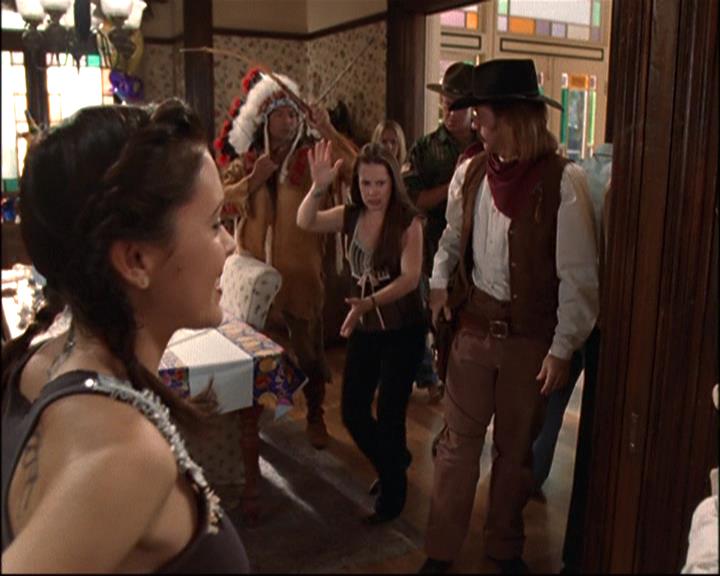 Charmed-Online-dot-net_812PaybacksAWitch1151.jpg Charmed-Online-dot-net_812PaybacksAWitch1151.jpg