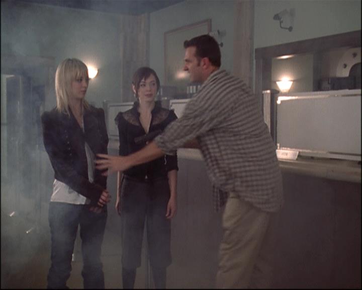 Charmed-Online-dot-net_812PaybacksAWitch2009.jpg