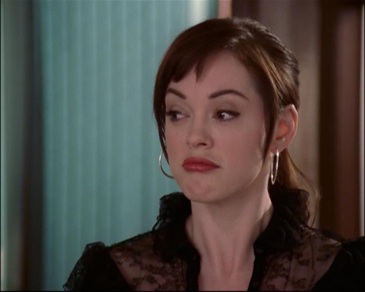 Charmed-Online-dot-net_812PaybacksAWitch2099.jpg Charmed-Online-dot-net_812PaybacksAWitch2099.jpg