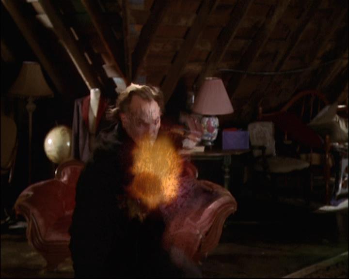 Charmed-Online-dot-net_812PaybacksAWitch2210.jpg Charmed-Online-dot-net_812PaybacksAWitch2210.jpg