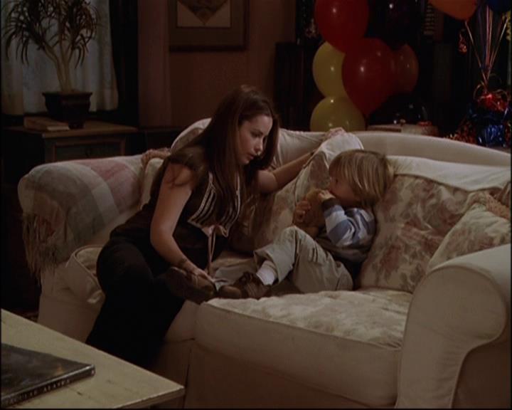 Charmed-Online-dot-net_812PaybacksAWitch2315.jpg