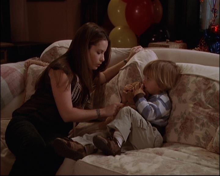 Charmed-Online-dot-net_812PaybacksAWitch2322.jpg