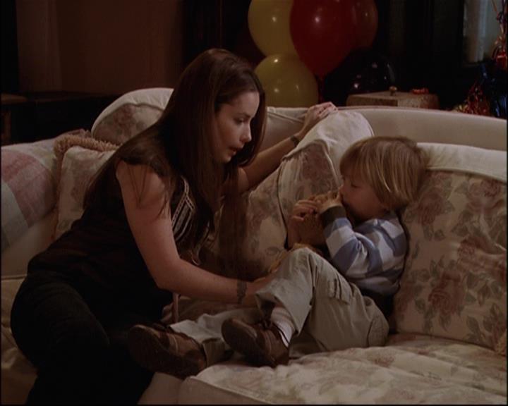 Charmed-Online-dot-net_812PaybacksAWitch2325.jpg