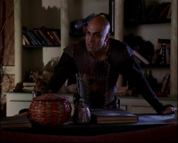 Charmed-Online-dot-813RepoManor0252.jpg Charmed-Online-dot-813RepoManor0252.jpg