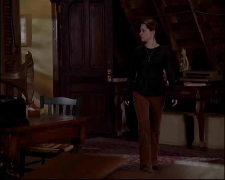 Charmed-Online-dot-813RepoManor0407.jpg