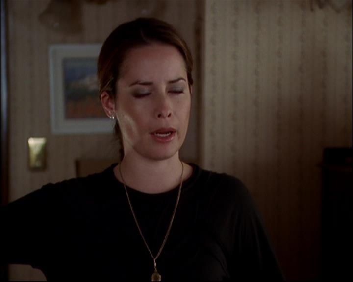 Charmed-Online-dot-813RepoManor0466.jpg Charmed-Online-dot-813RepoManor0466.jpg