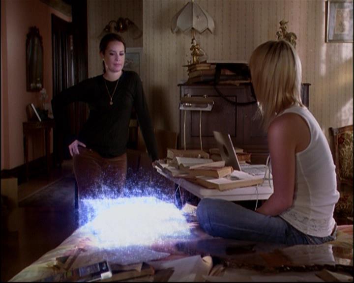 Charmed-Online-dot-813RepoManor0472.jpg Charmed-Online-dot-813RepoManor0472.jpg