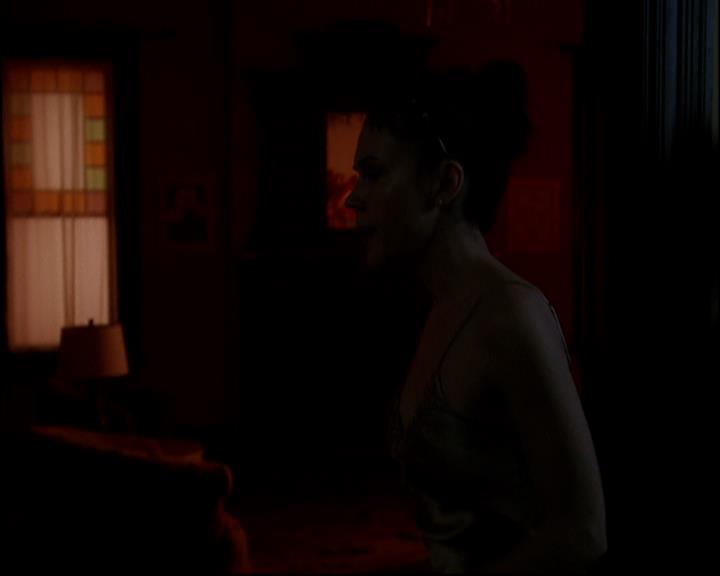 Charmed-Online-dot-813RepoManor0744.jpg Charmed-Online-dot-813RepoManor0744.jpg