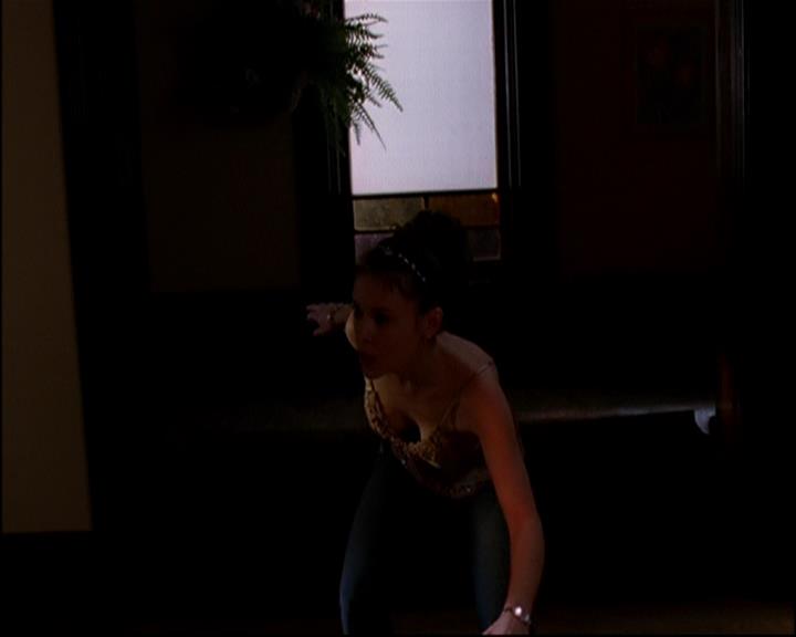 Charmed-Online-dot-813RepoManor0780.jpg Charmed-Online-dot-813RepoManor0780.jpg