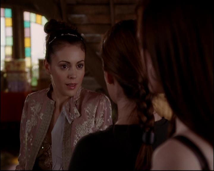 Charmed-Online-dot-813RepoManor0936.jpg Charmed-Online-dot-813RepoManor0936.jpg