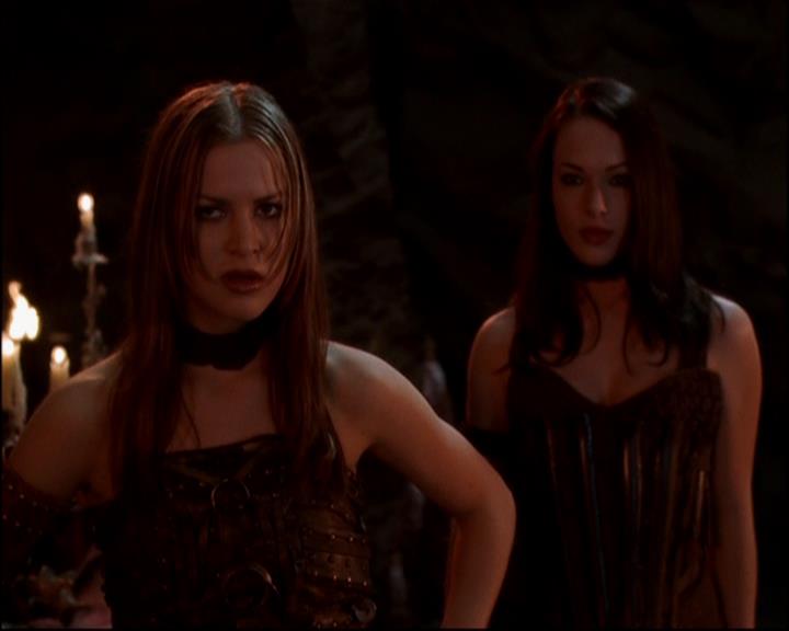 Charmed-Online-dot-813RepoManor0985.jpg