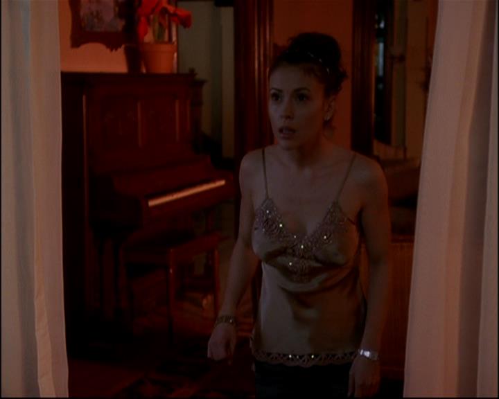 Charmed-Online-dot-813RepoManor0990.jpg