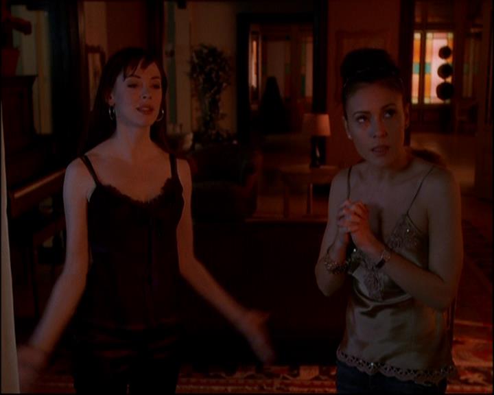 Charmed-Online-dot-813RepoManor1222.jpg Charmed-Online-dot-813RepoManor1222.jpg