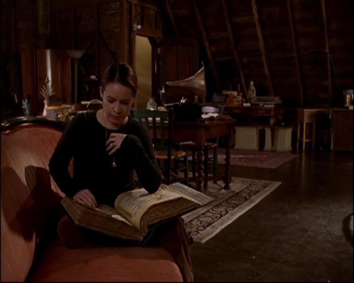 Charmed-Online-dot-813RepoManor1333.jpg Charmed-Online-dot-813RepoManor1333.jpg