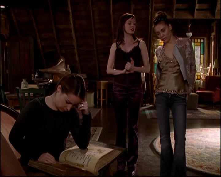 Charmed-Online-dot-813RepoManor1343.jpg