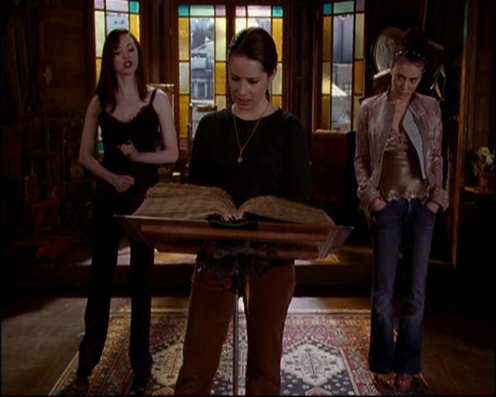 Charmed-Online-dot-813RepoManor1460.jpg Charmed-Online-dot-813RepoManor1460.jpg