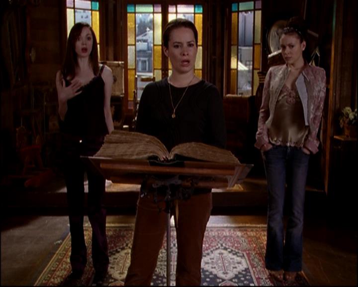 Charmed-Online-dot-813RepoManor1466.jpg Charmed-Online-dot-813RepoManor1466.jpg