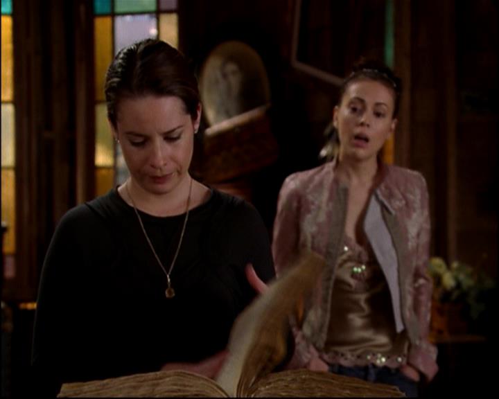 Charmed-Online-dot-813RepoManor1507.jpg