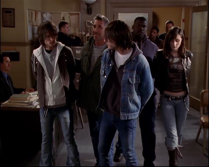 Charmed-Online-dot-813RepoManor1559.jpg Charmed-Online-dot-813RepoManor1559.jpg