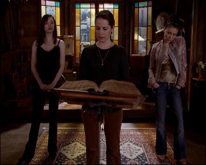 Charmed-Online-dot-813RepoManor1567.jpg Charmed-Online-dot-813RepoManor1567.jpg