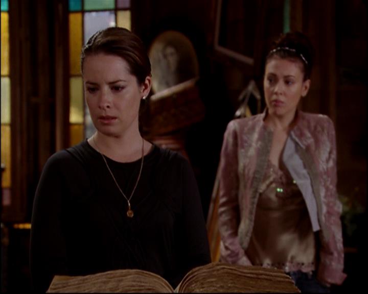 Charmed-Online-dot-813RepoManor1610.jpg Charmed-Online-dot-813RepoManor1610.jpg