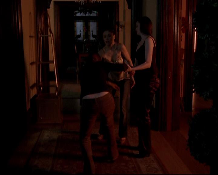 Charmed-Online-dot-813RepoManor1656.jpg Charmed-Online-dot-813RepoManor1656.jpg