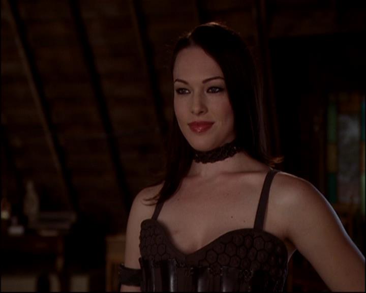 Charmed-Online-dot-813RepoManor1799.jpg