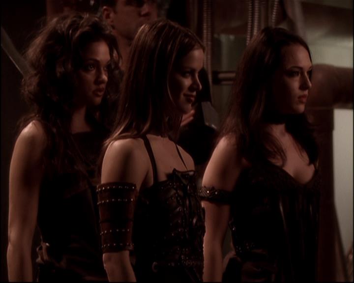 Charmed-Online-dot-813RepoManor1831.jpg