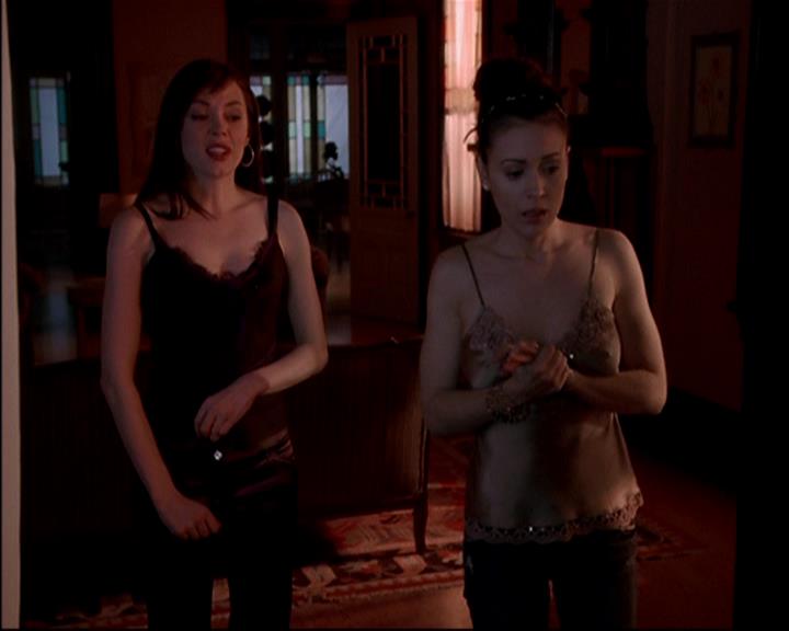 Charmed-Online-dot-813RepoManor1869.jpg Charmed-Online-dot-813RepoManor1869.jpg