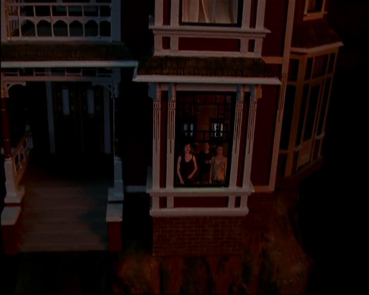 Charmed-Online-dot-813RepoManor1926.jpg