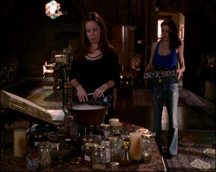 Charmed-Online-dot-814-12AngryZen0074.jpg