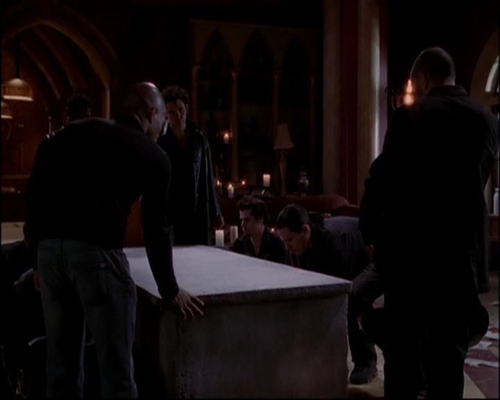 Charmed-Online-dot-814-12AngryZen0380.jpg Charmed-Online-dot-814-12AngryZen0380.jpg