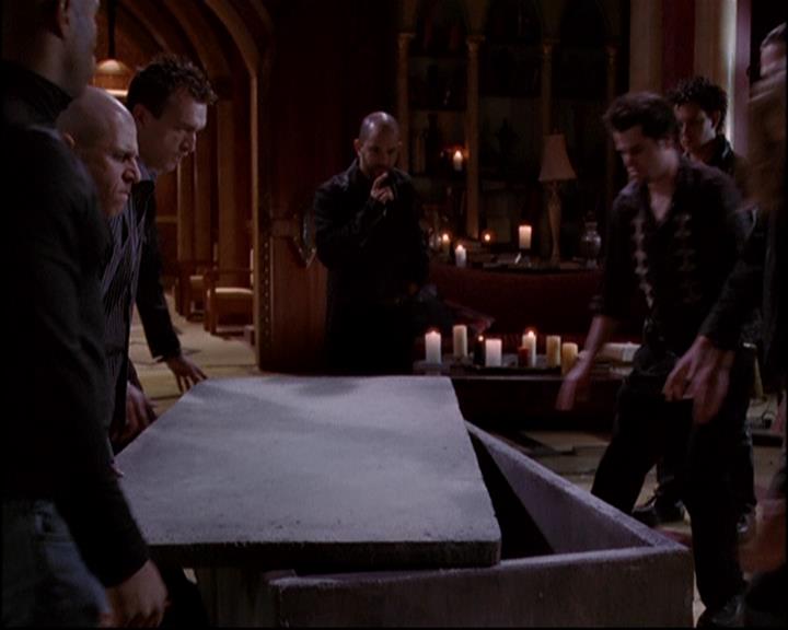 Charmed-Online-dot-814-12AngryZen0387.jpg Charmed-Online-dot-814-12AngryZen0387.jpg