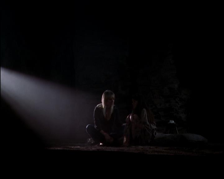 Charmed-Online-dot-814-12AngryZen1636.jpg Charmed-Online-dot-814-12AngryZen1636.jpg